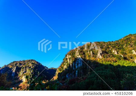 Autumn leaves at first glance Eighth scenery Nakatsu City Shinkansen, Oita Prefecture Autumn leaves at first glance Eighth scenery Nakatsu City Shinkansen, Oita Prefecture 45810206