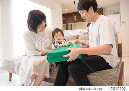 一個家庭 一個家庭 45810302