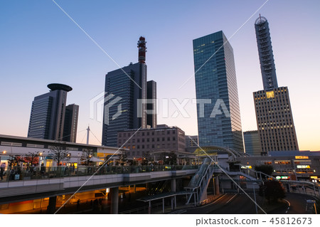 埼玉新都心市中心的晚上 45812673