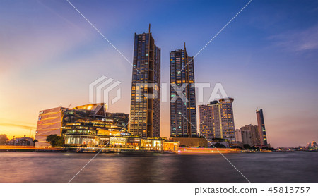 Landscape View of Icon Siam Department Store 45813757