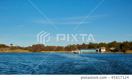 Baltic sea meets rocks in stockholm archipelago. 45817124