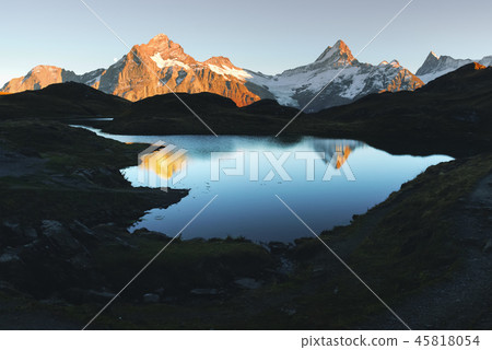 Picturesque view on Bachalpsee lake in Swiss Alps mountains 45818054