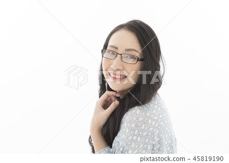 Woman glasses looking at camera Woman glasses looking at camera 45819190