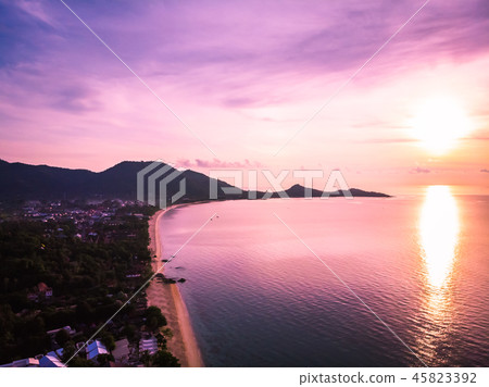 Aerial view of beautiful tropical beach and sea with palm and other tree in koh samui island 45823392