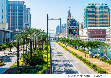 Beautiful architecture building of venetian and other hotel resort and casino Beautiful architecture building of venetian and other hotel resort and casino 45825639