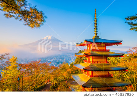 Beautiful landscape of mountain fuji with chureito pagoda around maple leaf tree in autumn season Beautiful landscape of mountain fuji with chureito pagoda around maple leaf tree in autumn season 45827920