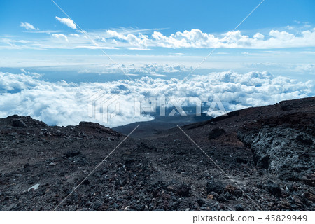 Fuji mountain climbing icicles 45829949