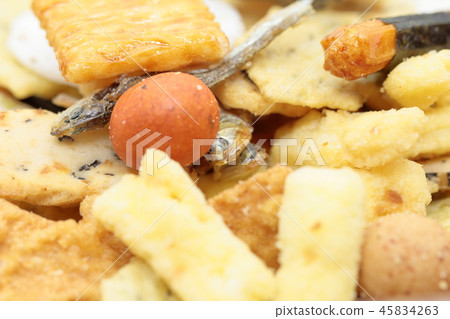 Simple snack "Okaki" 45834263