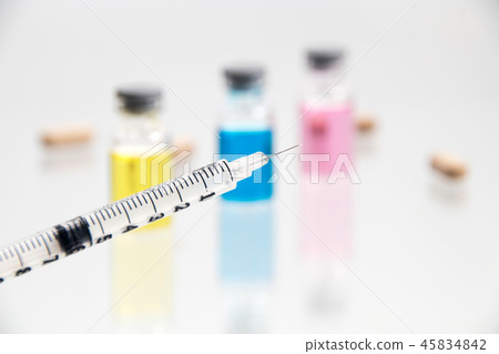 醫院使用的醫療保健,保健,醫療保健,醫療用品和注射器藥瓶 醫院使用的醫療保健,保健,醫療保健,醫療用品和注射器藥瓶 45834842