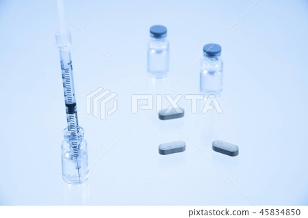 醫院使用的醫療保健,保健,醫療保健,醫療用品和注射器藥瓶 醫院使用的醫療保健,保健,醫療保健,醫療用品和注射器藥瓶 45834850