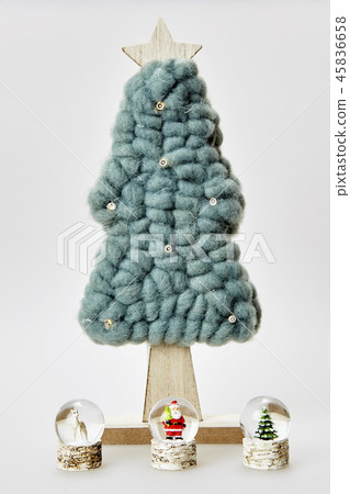 Snowball, snow globe, Christmas tree, Christmas, miniature, model Snowball, snow globe, Christmas tree, Christmas, miniature, model 45836658