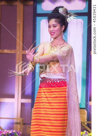 The lady in Thai classical dancing suit is showing The lady in Thai classical dancing suit is showing 45839431