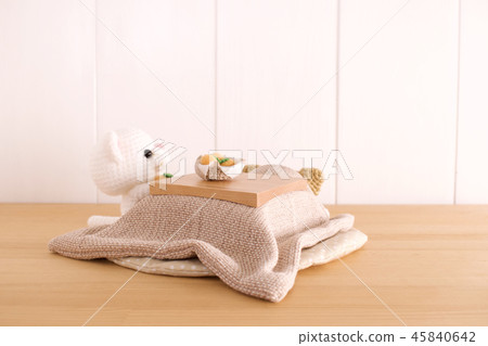 Kotatsu cat Kotatsu cat 45840642