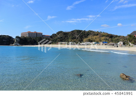 Shimoda Tatadohama and Surfer 45841991