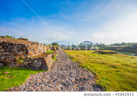 特奧蒂瓦坎遺體 45842913