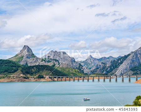 The bridge over the Riano reservoir in Spain 45843393