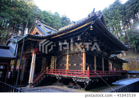 [世界遺產日光神社和廟宇] gawa木縣德川家光陵陵Rinoji大淵神社和本館 45843539