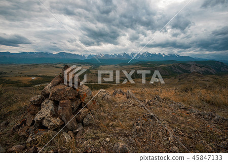 Kurai steppe and North-Chui ridge Kurai steppe and North-Chui ridge 45847133