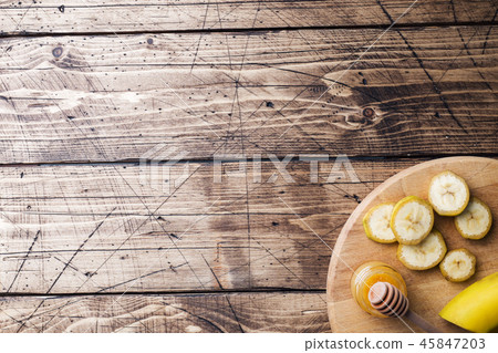 Banana and sliced banana into pieces with honey Banana and sliced banana into pieces with honey 45847203