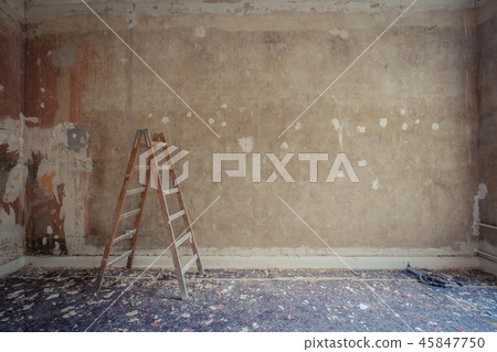 ladder in empty room renovation - home decoration 45847750