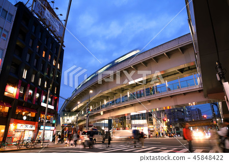 Tokyo cityscape in Japan Nippori / Hanato Liner We look at Nishi-Nippori Station etc. 45848422