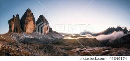 Tre Cime di Lavaredo, Dolomites Italy Tre Cime di Lavaredo, Dolomites Italy 45849174