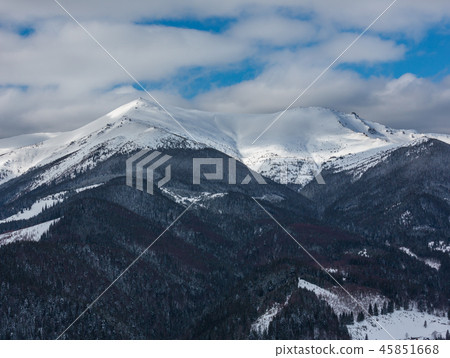 Morning winter mountain ridge 45851668