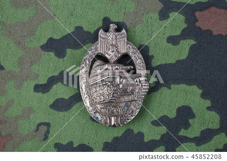 General Tank Assault Badge - german nazi award General Tank Assault Badge - german nazi award 45852208