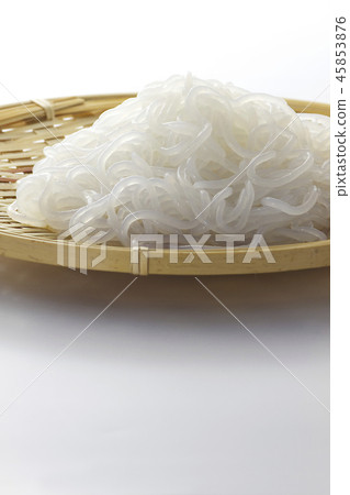 Shirataki 27 45853876