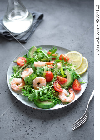 Avocado Shrimp Salad 45857113