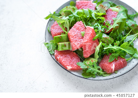 Arugula  Salad with Avocado, Grapefruit 45857127
