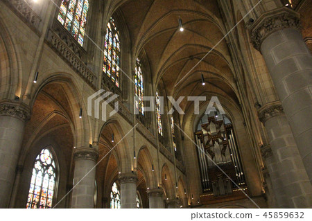 Linz, New Cathedral, Interior Linz, New Cathedral, Interior 45859632
