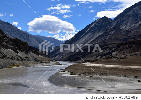 The Indus River of Ladakh The Indus River of Ladakh 45862489