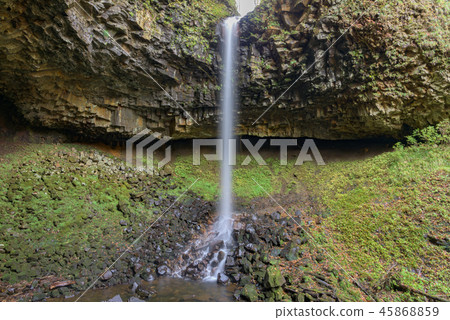 Great waterfall Great waterfall 45868859