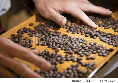 Hand Pick Hand Pick 45869332