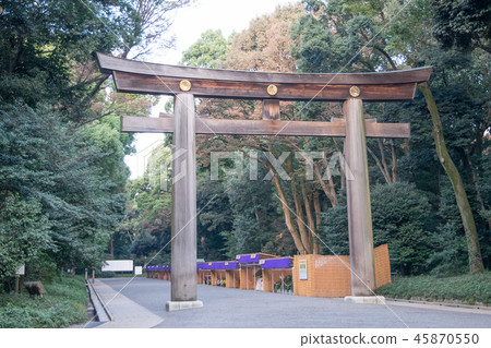 東京都明治神宮大鳥居 照片素材 圖片 圖庫