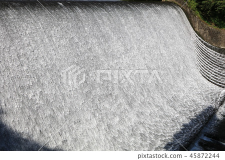 White water dam 45872244