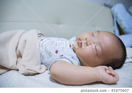 Cute baby sleeping (50 days) Cute baby sleeping (50 days) 45875607