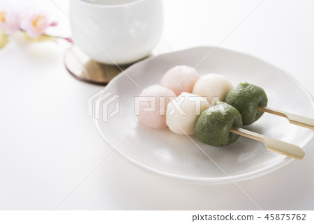 Sakurayu and Hanami Dango Sakurayu and Hanami Dango 45875762