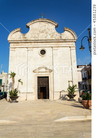 Church Chiesa della Trinita in Polignano a Mare Church Chiesa della Trinita in Polignano a Mare 45881239