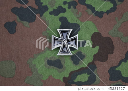 nazi german award Iron Cross on camouflage uniform 45881327