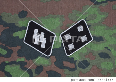 WW2 German Waffen-SS military insignia  45881337