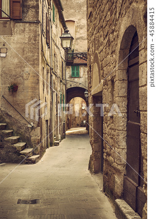 Pitigliano city street Pitigliano city street 45884415