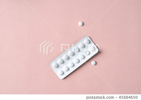 維生素,藥物,營養素,丸 維生素,藥物,營養素,丸 45884650