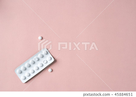 維生素,藥物,營養素,丸 維生素,藥物,營養素,丸 45884651
