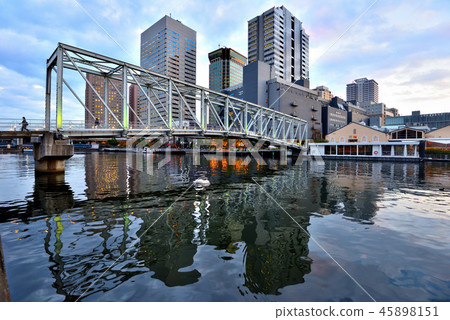 Tennozu Canal, Bridges and Skyscrapers Tennozu Canal, Bridges and Skyscrapers 45898151