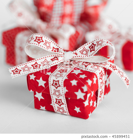 Christmas red gift box on white background 45899451
