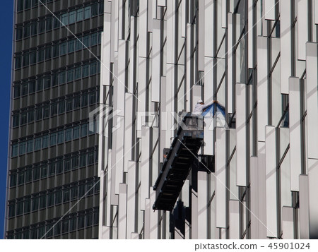 Window cleaning work Nagoya City 45901024