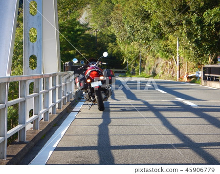 Run along the Kumano River 45906779