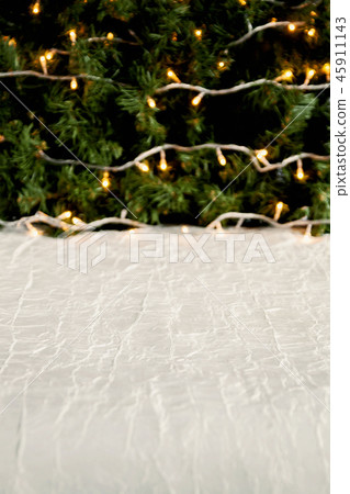 Christmas tree with lights in the background blur Christmas tree with lights in the background blur 45911143